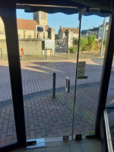 Porte Magasin